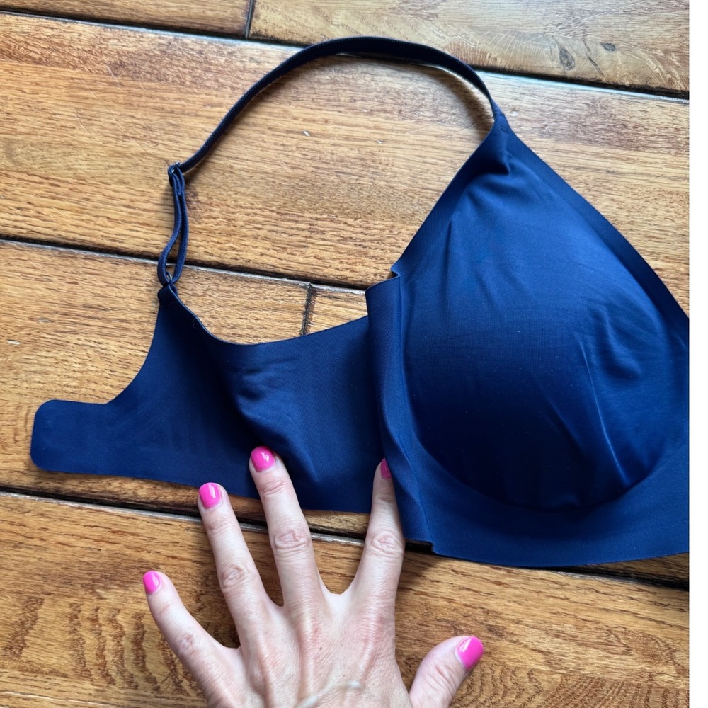 EBY Relief Bra Women Lg Navy Blue Seamless Wireless Adjustable Straps Comfort - Picture 2 of 7